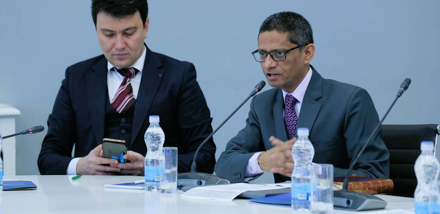 International trade expert Abhijit Das (right) presented a course about WTO rules on agriculture at the University of World Economy and Diplomacy in Tashkent. Pictured here with Umid Yakubkhodjaev, the Dean of Faculty at UWED